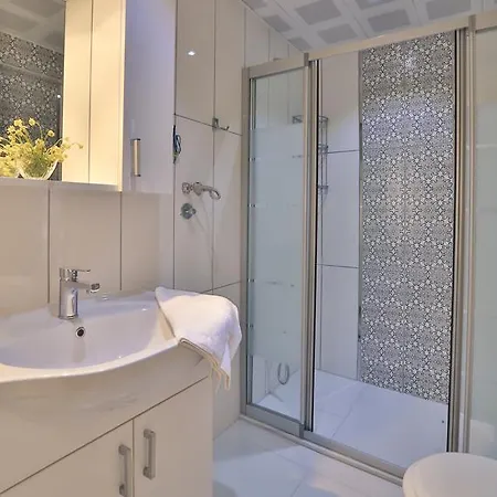 Net Luxury Apartment *
