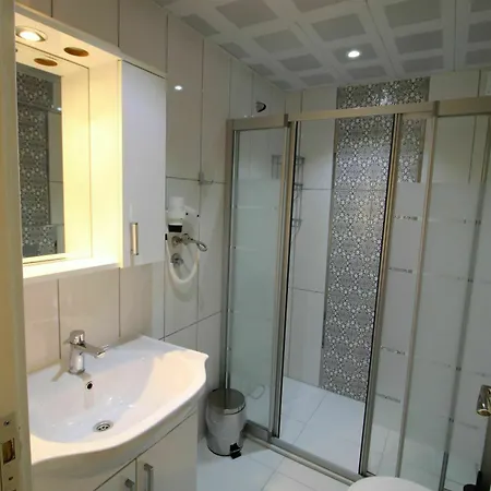 Net Luxury *